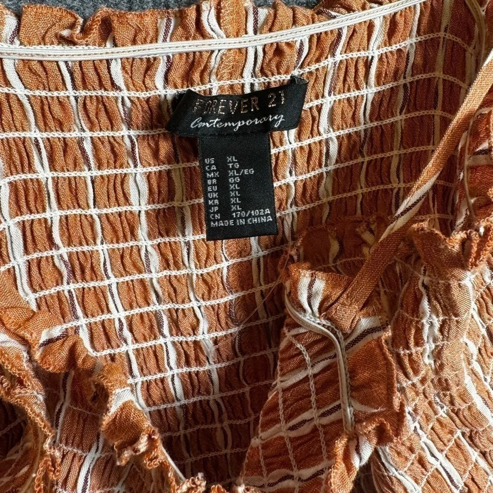 Forever 21 Burnt Orange Smocked Gingham Cropped Top - size XL (extra large) - Picture 2 of 3